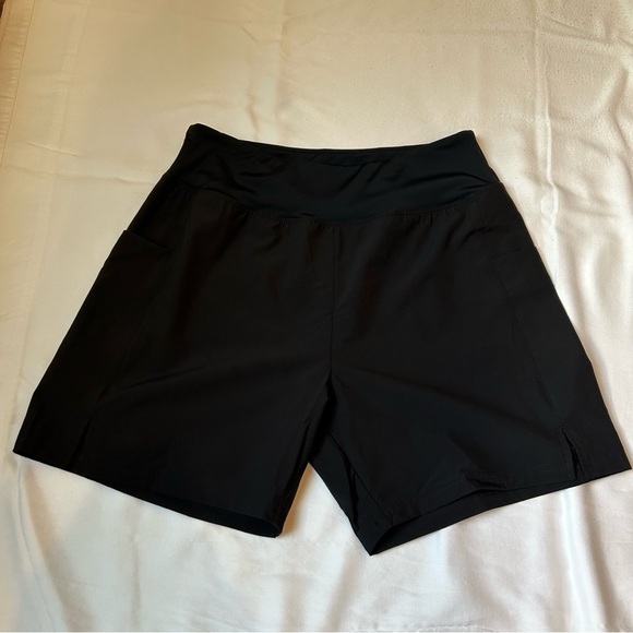 Bayleaf Women’s Black Athletic Shorts in size medium - Picture 1 of 6